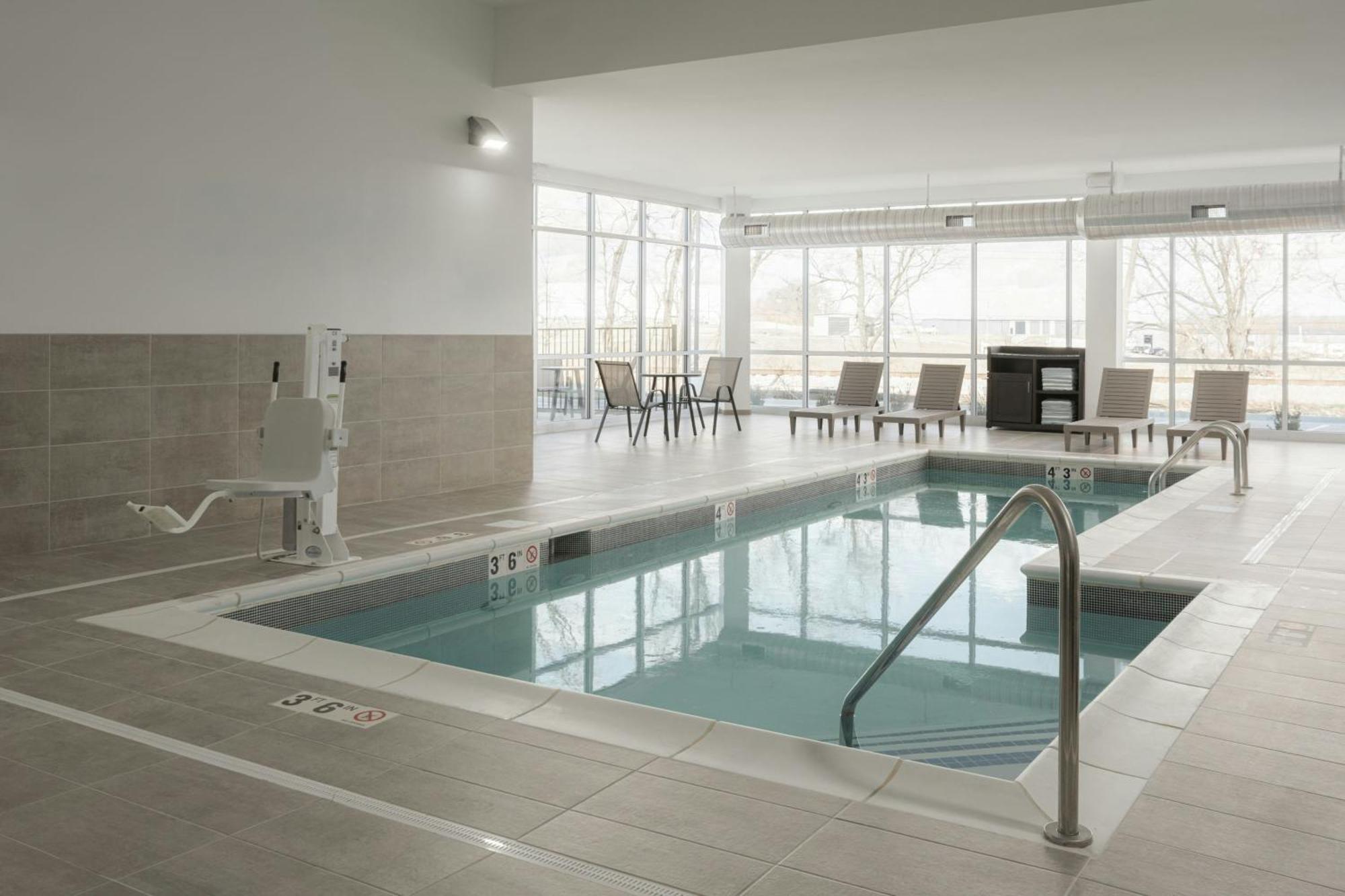 Springhill Suites By Marriott Lexington Frankfort Exteriör bild