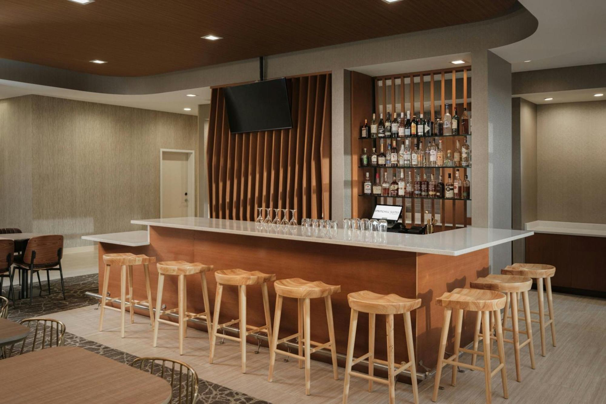 Springhill Suites By Marriott Lexington Frankfort Exteriör bild